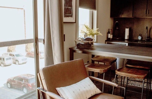 Traverse City Condo | Modern State 209 Just Blocks Away From The Bay!
