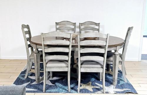Douglasville Apartment | Modern Stay with Hot tub