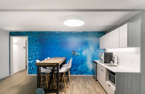 Streeterville Apartment | Modern Streeterville Studio w/Pool & Dog Run, near Beach, by Blueground