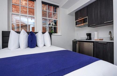Fenway–Kenmore Apartment | Modern Studio in Historic Boston - Garden Unit #4
