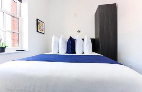 Fenway–Kenmore Apartment | Modern Studio in Historic Boston - Unit #402