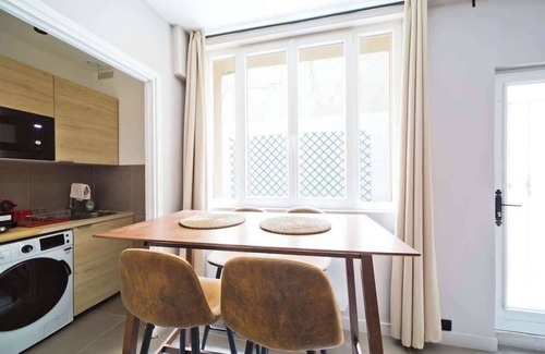 7th Arrondissement Apartment | Modern studio in the heart of 7ᵉ, near the Eiffel Tower