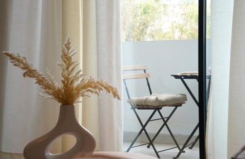 Casablanca Apartment | Modern Studio with Balcony - Prime Location