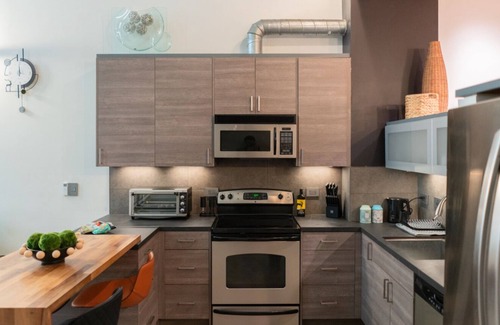 The Villas Apartment | Modern style Santana Row loft