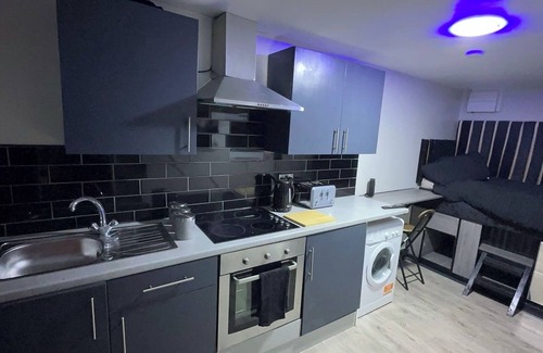 Bolton Apartment | Modern Stylish Studio Apartment in Bolton Town centre