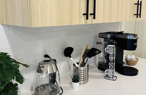 Vancouver Apartment | Modern Suit Premium Studio apartment