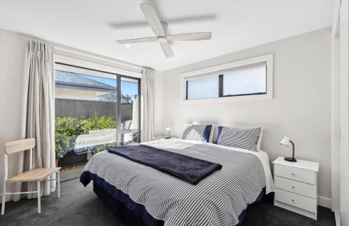 Motueka Apartment | Modern, Sunny, Central