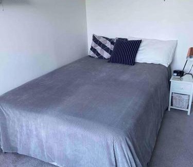Khandallah Apartment | Modern, sunny, family home minutes from the city