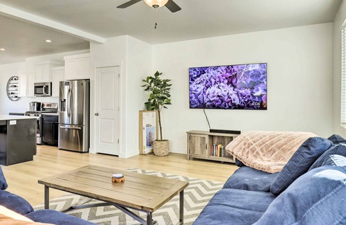 American Fork House | Modern Townhome - 8 Mi to Thanksgiving Point!