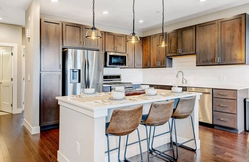 Rendezvous House | Modern townhome w/private hot tub, mountain views, outdoor space