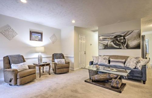 Pinehurst House | Modern Townhome with Deck and Golf Course Views!