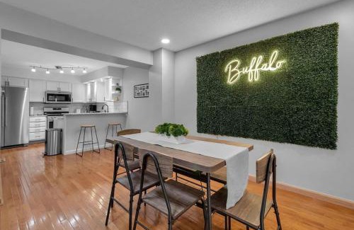 Willert Park House | Modern Trendy Downtown