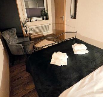 Tann Apartment | Modern trifft Antik
