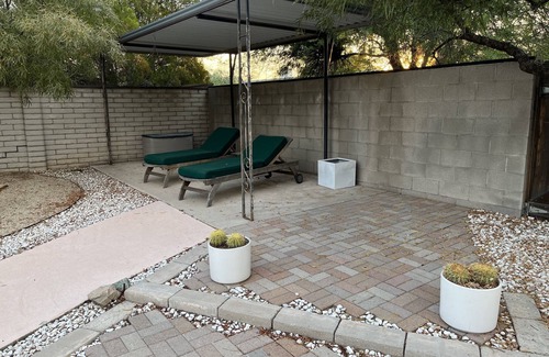 New Day West House | Modern Tucson Desert Home 3 BR 2 BA Pool close to all