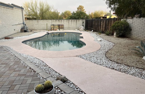 New Day West House | Modern Tucson Desert Home 3 BR 2 BA Pool close to all