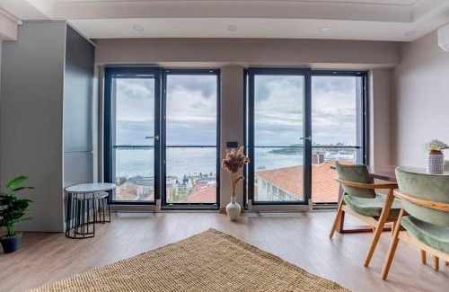 Kabatas Apartment | Modern Two-Bedroom Flat with Stunning Bosphorus View