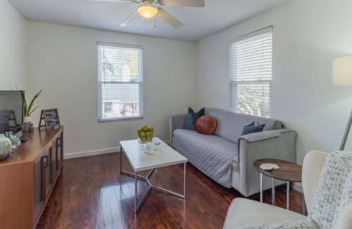 Eau Claire Apartment | Modern Upstairs Apartment - 2.5 miles from Vista