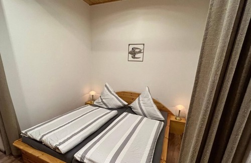 Frathau Apartment | Modern vacation apartment for 4 people with covered terrace