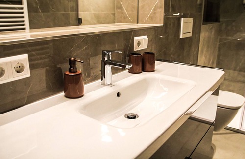 Bad Bentheim Apartment | Modern vacation apartment in the countryside* Chestnut suite *