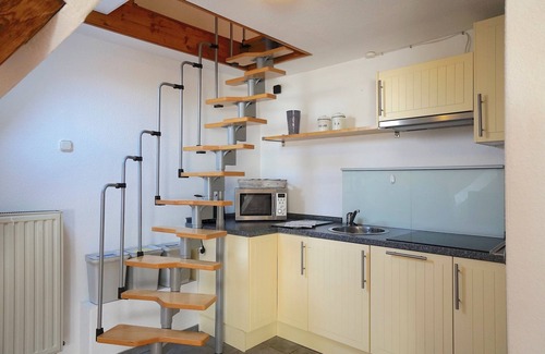 Eckernfoerde Apartment | Modern vacation apartment Tonne 1 in Eckernförde - close to the beach and town center
