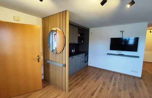 Grossweingarten Apartment | Modern vacation apartment with bathtub (100sqm)