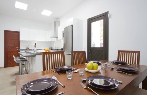 Los Mojones Villa | Modern Villa in Los Mojones | 4 Bedrooms | Large Heated Pool | Villa Mojones |.