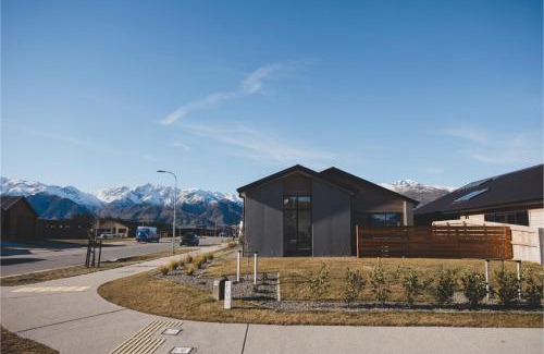 Lake Hawea House | Modern Vista - Lake Hawea Holiday Home