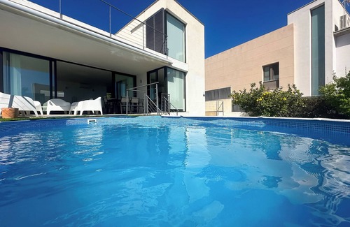 Palma de Mallorca Apartment | Moderna Villa con piscina en Palma de Mallorca