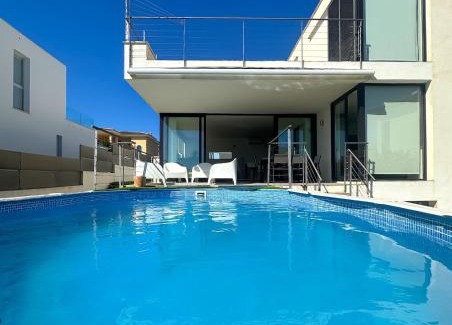 Palma de Mallorca Apartment | Moderna Villa con piscina en Palma de Mallorca