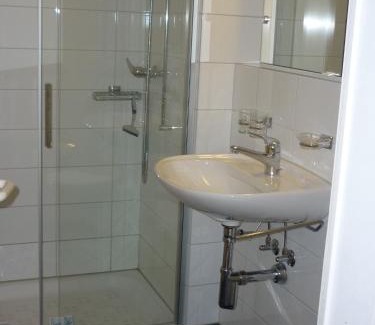 Waldhaus Flims Apartment | Moderne attraktive Dachwohnung für max. 6 Personen in ruhiger Umgebung