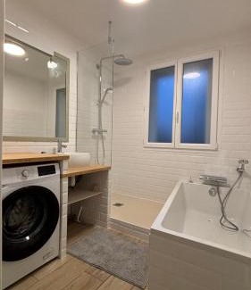 Cuire Apartment | Moderne & cosy avec parking 10 min centre Lyon