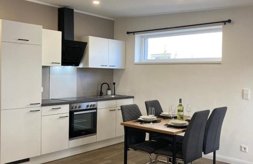 Herxheim Apartment | Moderne Ferienwohnung mit Balkon