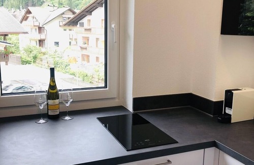 Sand in Taufers Apartment | Moderne Ferienwohnung mit Burg- & Bergblick