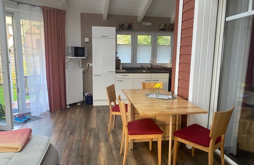 Schneiderburg Apartment | Moderne Ferienwohnung 90qm, mit Garten in Wesernähe - Nähe Golfplatz