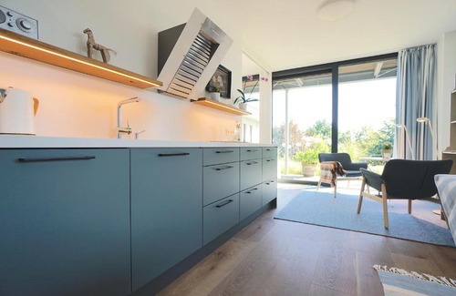 Eckernfoerde Apartment | Moderne Ferienwohnung in ruhiger, grüner Lage von Eckernförde