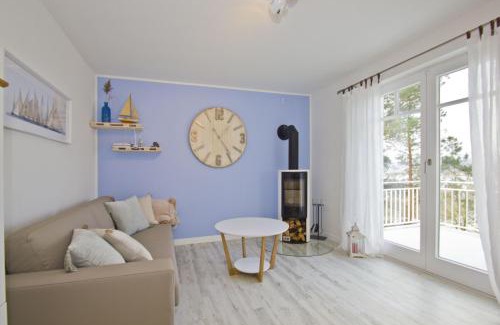 Lietzow Apartment | moderne Ferienwohnung mit Balkon, Meerblick - Ferienresidenz Zwei BoddenFeWo 1-3