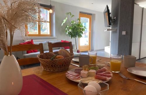 Struppen House | Moderne Pension vonBartsch mit Ladestation in der sächsischen Schweiz
