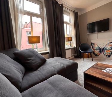 Mitte Apartment | Moderner Altbaucharme in zentraler Lage