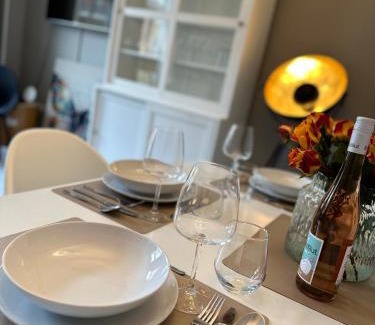 Mitte Apartment | Moderner Altbaucharme in zentraler Lage