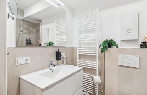 Bahnhofsvorstadt Apartment | Modernes 2 Zimmer Apartment mit Balkon, zentrale Lage