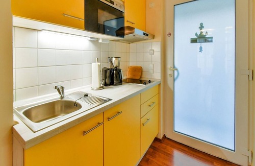 Wiek Apartment | Modernes Appartement mit Terrasse auf Rügen
