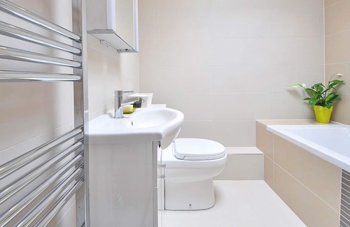 Bermatingen Apartment | Modernes City-apartment mit Balkon in Bermatingen