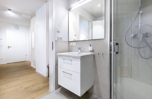 Wismar Apartment | Modernes, Hundefreundliches Apartment für 2 Personen in Maritimer Hafenlage
