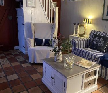 Rysum House | Modernisiertes und hell eingerichtetes Ferienhaus mit eigenem Garten ideal für Familien