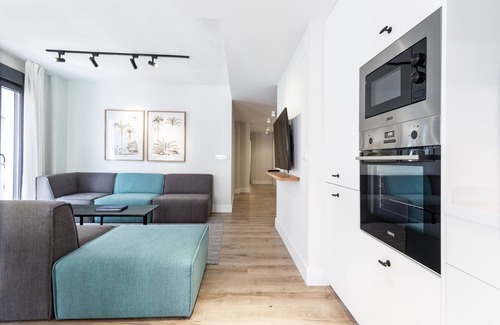 El Arenal Apartment | Moderno Apartamento con 4 Dormitorios Ideal Para 8