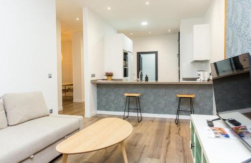 Valladolid Apartment | Moderno Apartamento LAUD3 - Nuevo/Familiar/Wifi/TV