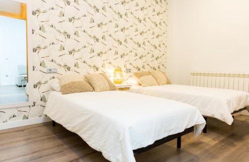 Valladolid Apartment | Moderno Apartamento LAUD3 - Nuevo/Familiar/Wifi/TV