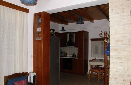 Lefkogeia Villa | Modish Villa in Lefkogia Crete with Swimming Pool