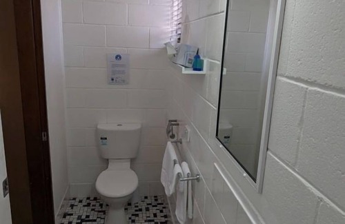Moffat Beach Hotel | Moffat Beach Motel Caloundra