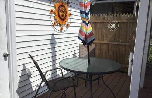 Shawcrest Cottage | Mohawk Cottage, keep it simple at this peaceful cottage. Off street parking.